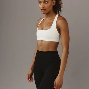 Monday body sports bra